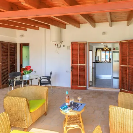 Juanito Apartment